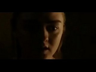 Maisie Williams (Arya Stark) Clowning Thrones Sex Instalment (S08E02)