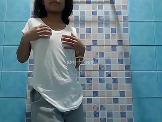 Adorable teen Filipina takes shower