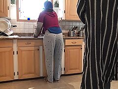 Moroccan Wife Gets Creampie Doggystyle Quickie Nearly The Pantry